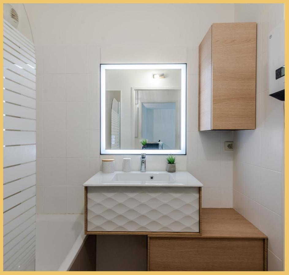 Charmant Appartement Centre Ville トノン・レ・バン エクステリア 写真